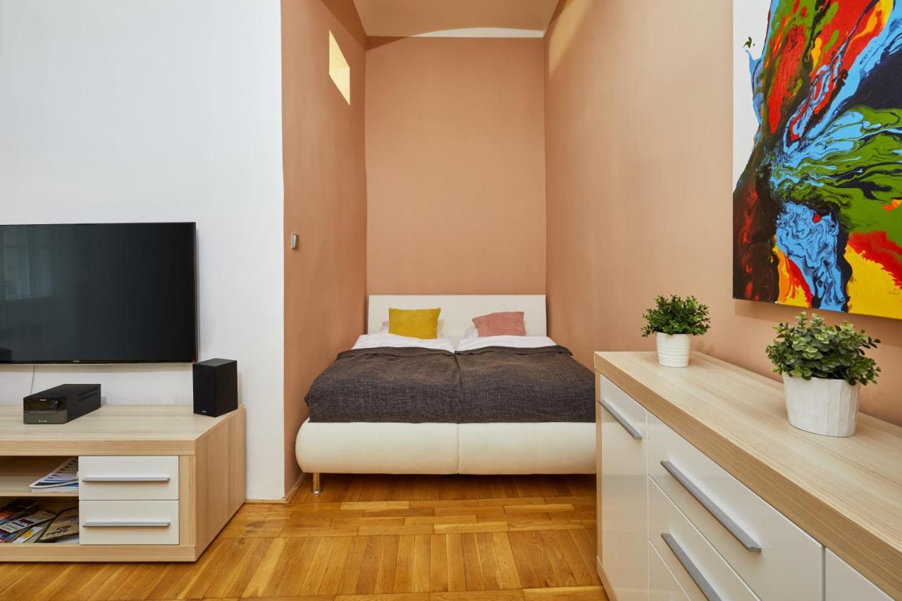 Prague Days - Cozy Flat In The Old Town Apartment Exterior foto